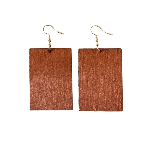 ⭐️ 5 for $25 Natural Wood Painted Lightweight Earrings Gold Tone Hoops - Picture 1 of 6